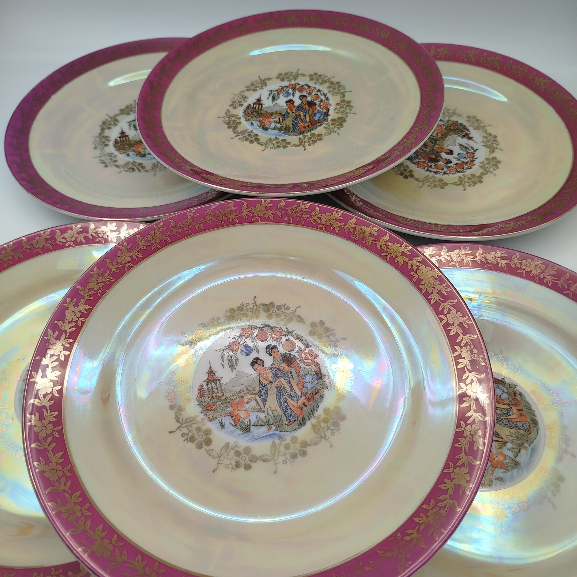 Набор обеденных тарелок из сервиза "Гейша" на 6 персон, фарфор, люстр, деколь, золочение, Spezial Eisenberg Porzellan (SEP), ГДР, 1960-1980 гг.