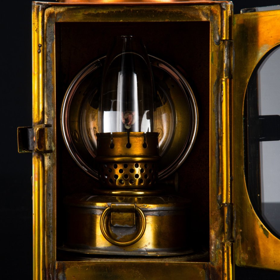 Фонарь керосиновый (железнодорожный), A.Butin