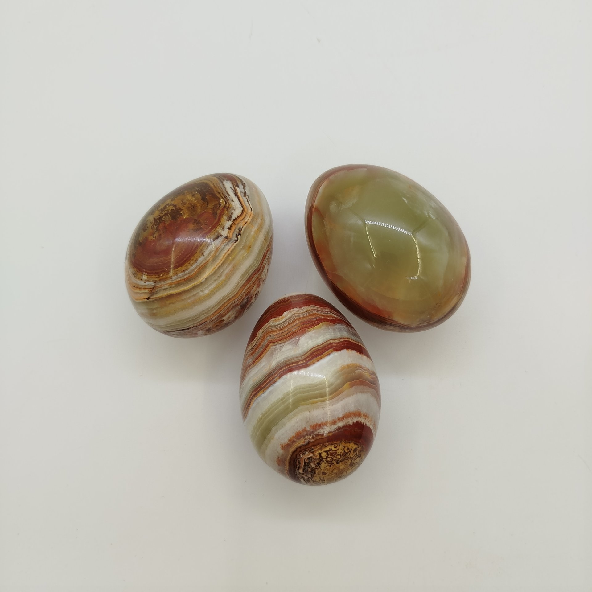 Набор из трех статуэток в виде яйца, натуральный камень, Азия, 2000-2010 гг.