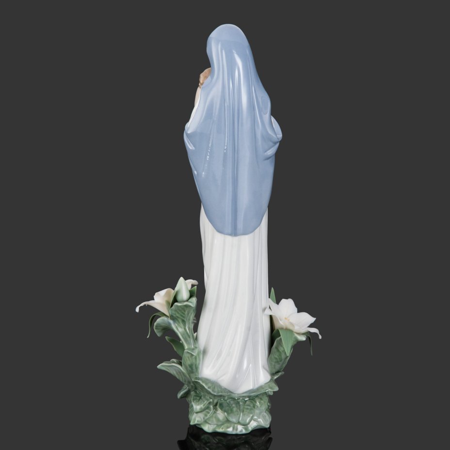 Статуэтка "Мадонна в цветах", скульптор Jose Javier Malavia, фарфор, роспись, Lladro, Lladro