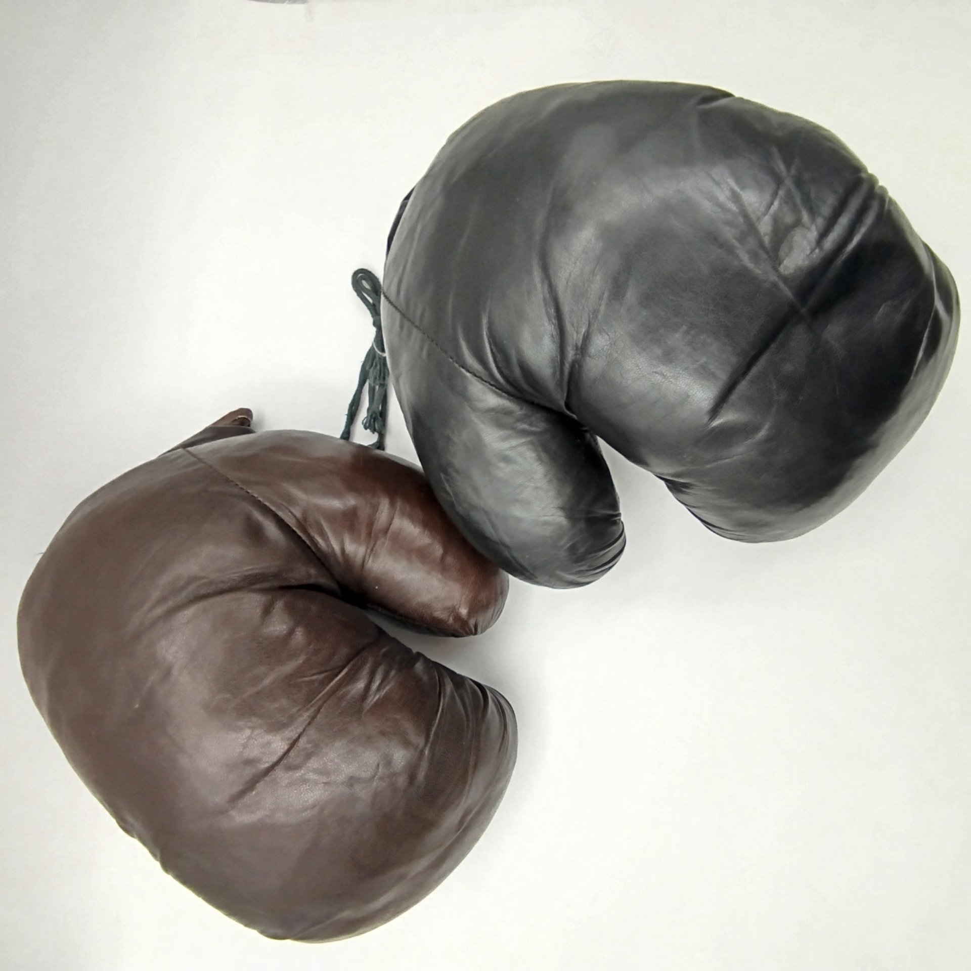 Перчатки боксёрские, кожа, текстиль