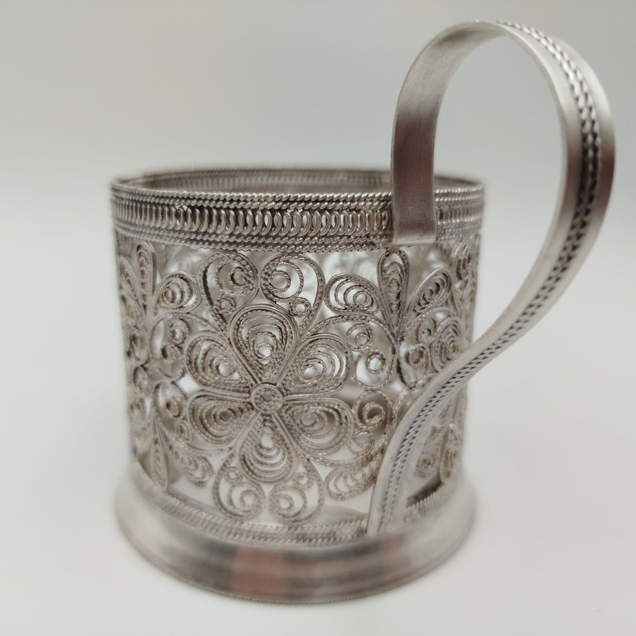 Подстаканник, выполненный в технике ажурной скани, мельхиор (медь-никель), Казаковская артель «Металлист», СССР, 1970-1990 гг., Казаковская артель «Металлист»