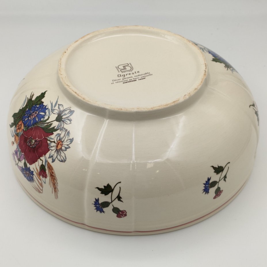 Салатник, украшенный цветочным декором, фаянс, деколь, Sarreguemines, Франция, 1980-2000 гг., Sarreguemines