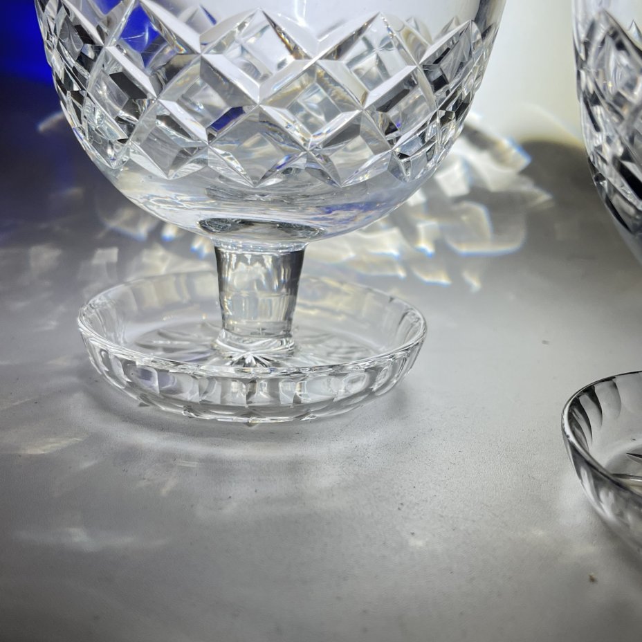 Пара креманок с геометрическим декором