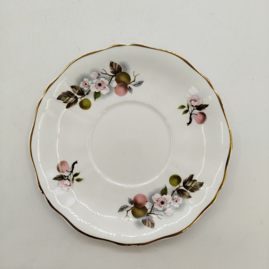 Бульонница (бульонная пара), украшенная растительным декором, Liverpool Road Pottery