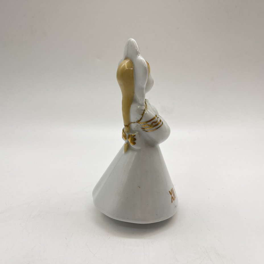 Статуэтка фестивальная "Катюша с голубем" (XII-Москва-85)