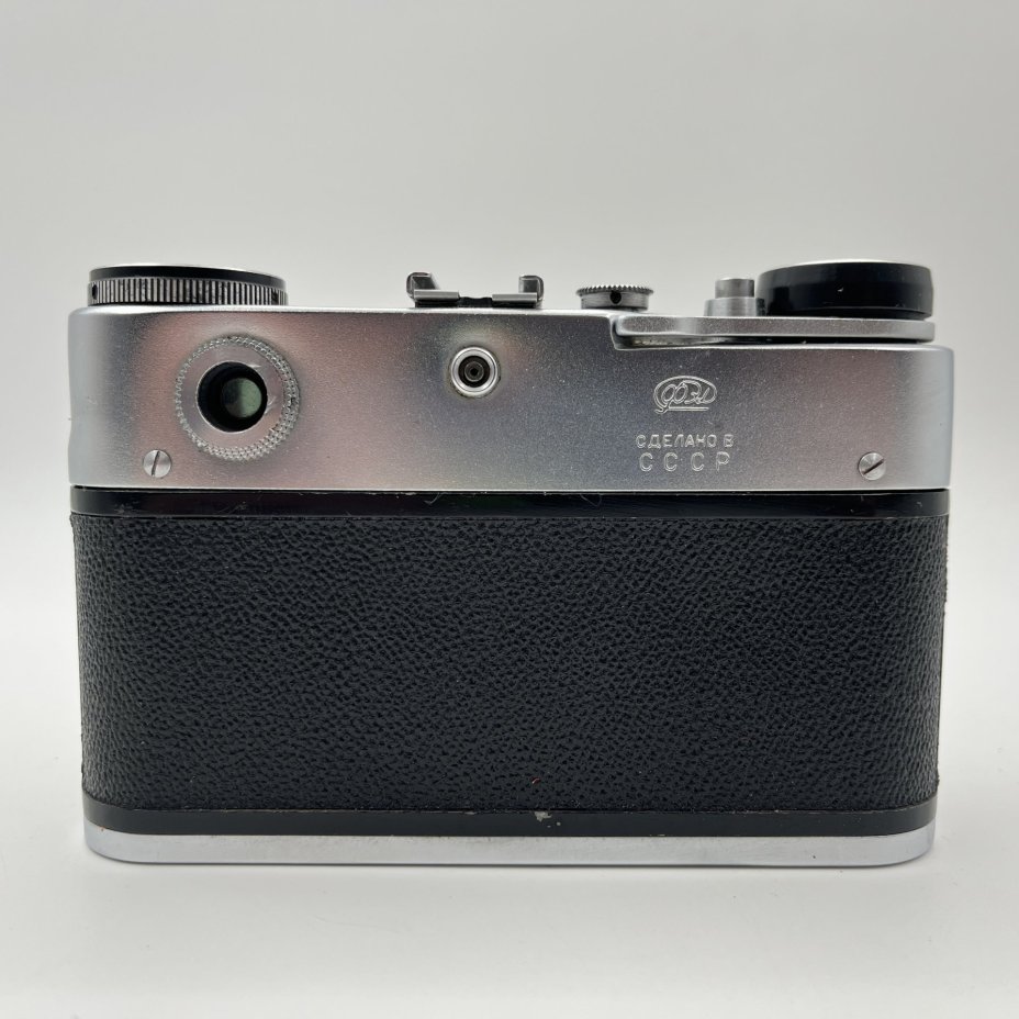 Фотоаппарат "ФЭД-5" с объективом "Индустар-61 Л/Д" в оригинальном кофре, металл, пластик, стекло, кожа, Харьковский машиностроительный завод им. Дзержинского (ФЭД), СССР, 1977-1990 гг.