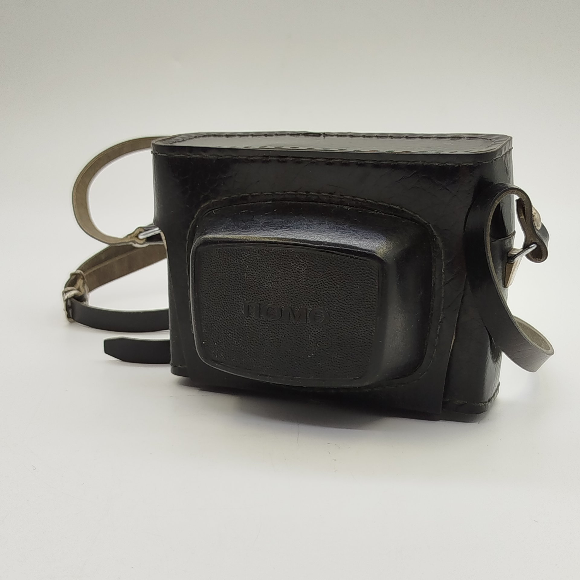 Фотоаппарат "Смена-8" в оригинальном кофре (не работает), металл, стекло, полимерный материал, кожа, ЛОМО (Ленинградское оптико-механическое объединение), СССР, 1970-1990 гг.