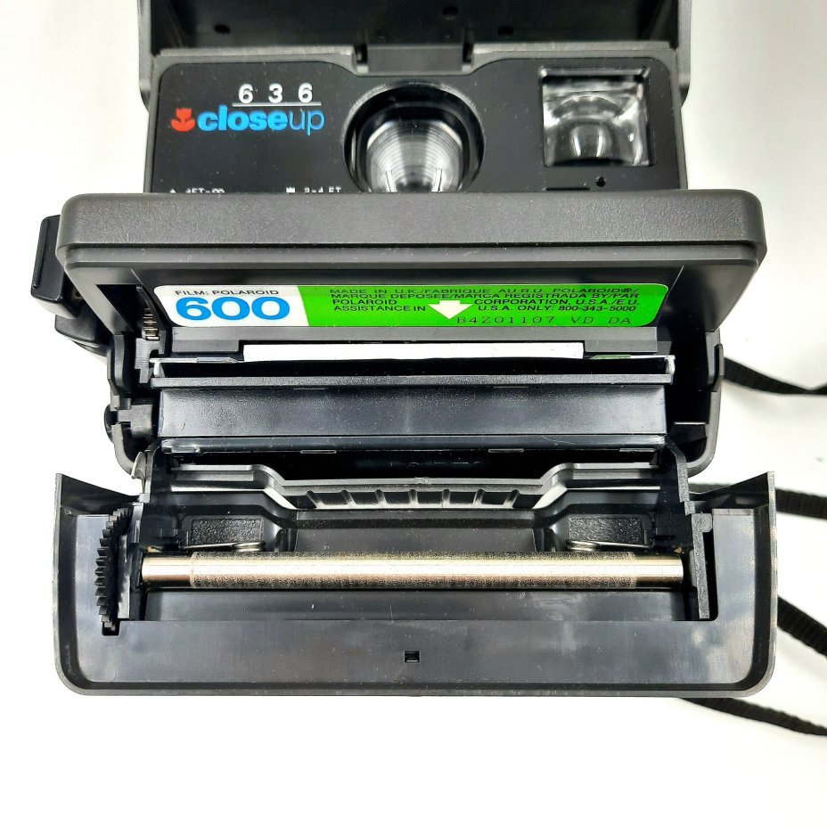 Фотоаппарат мгновенной печати "Polaroid 636 Close Up", пластик, Polaroid, Великобритания, 1990-1994 гг., Polaroid