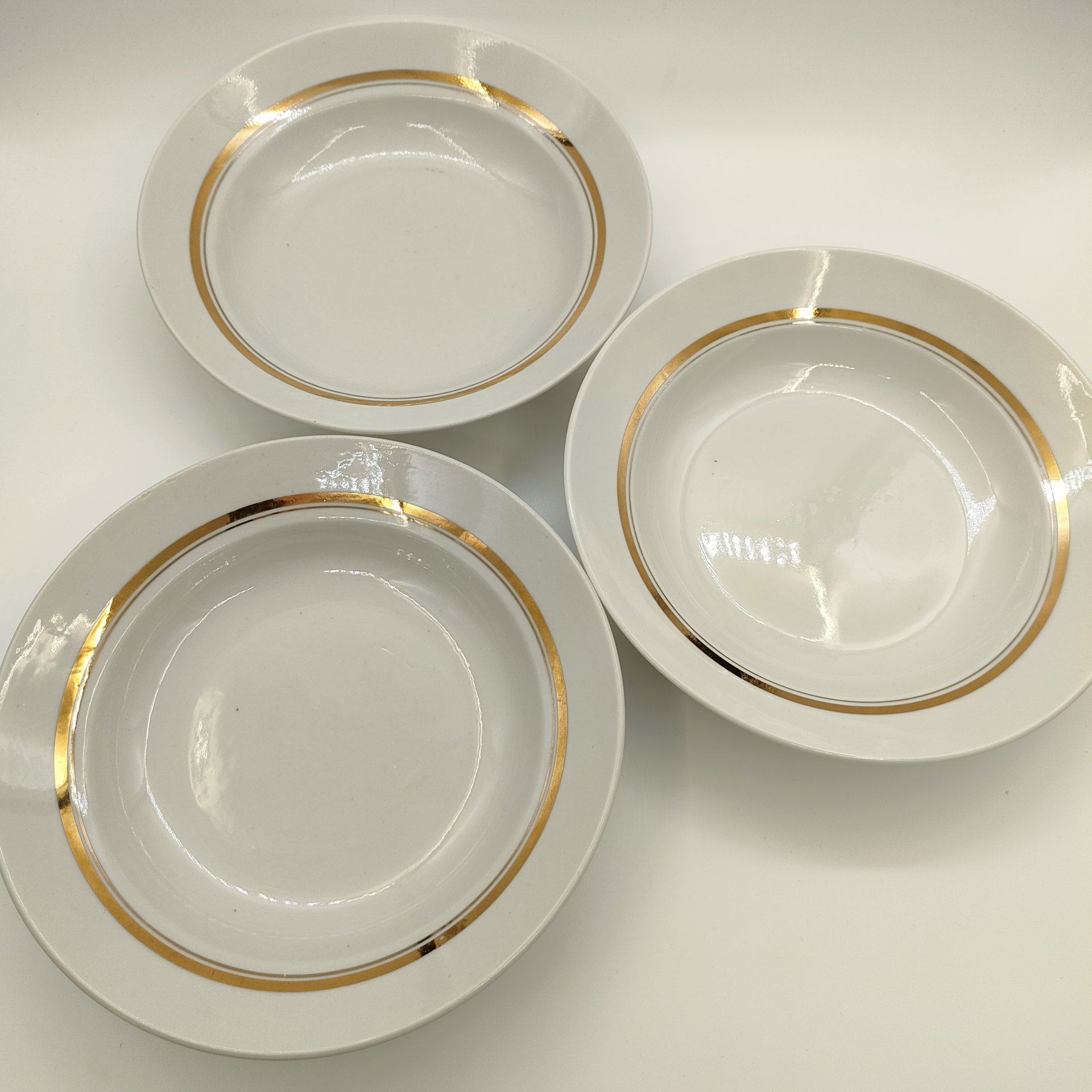 Набор из 3-х суповых тарелок, фарфор, золочение, Дулевский фарфоровый завод (Дулёво), СССР, 1960 г.