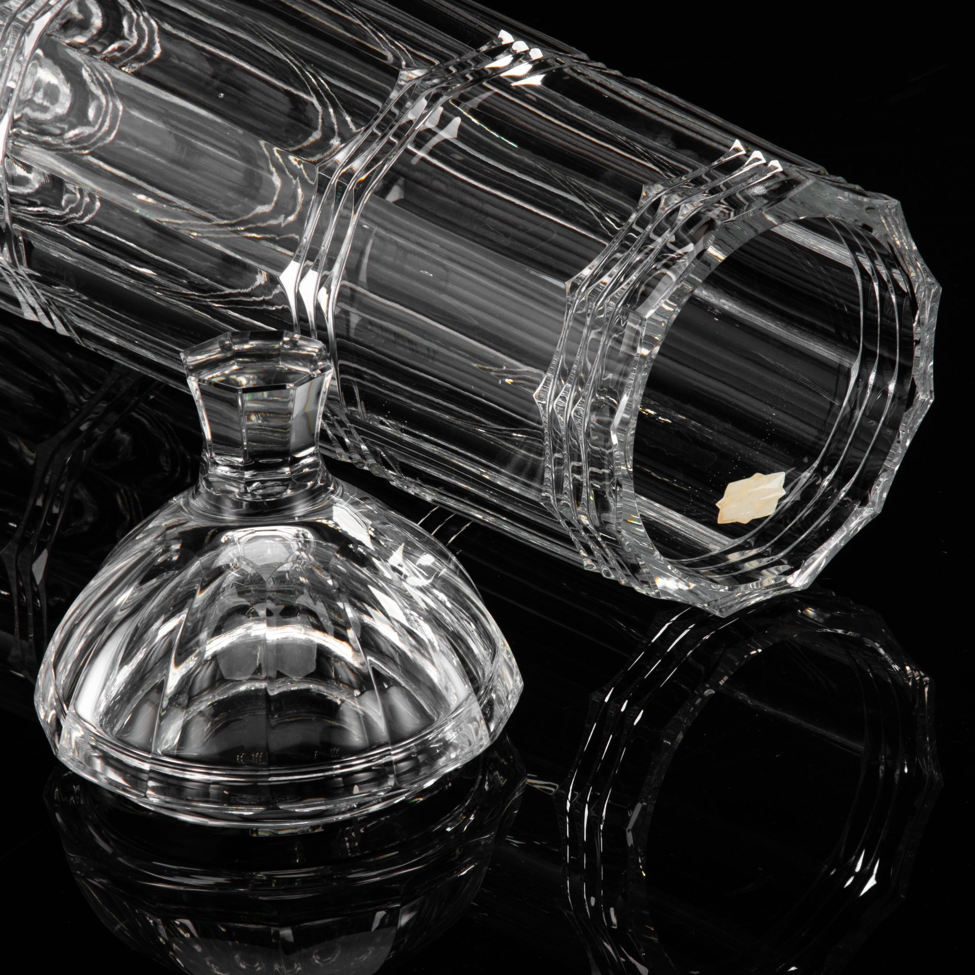 Кубок (большой) с крышкой, декорирован широкими гранями, Glass Factory "Julia" near Szklarska Poręba, стекло, гранение, Польша, 1970-1990 гг.