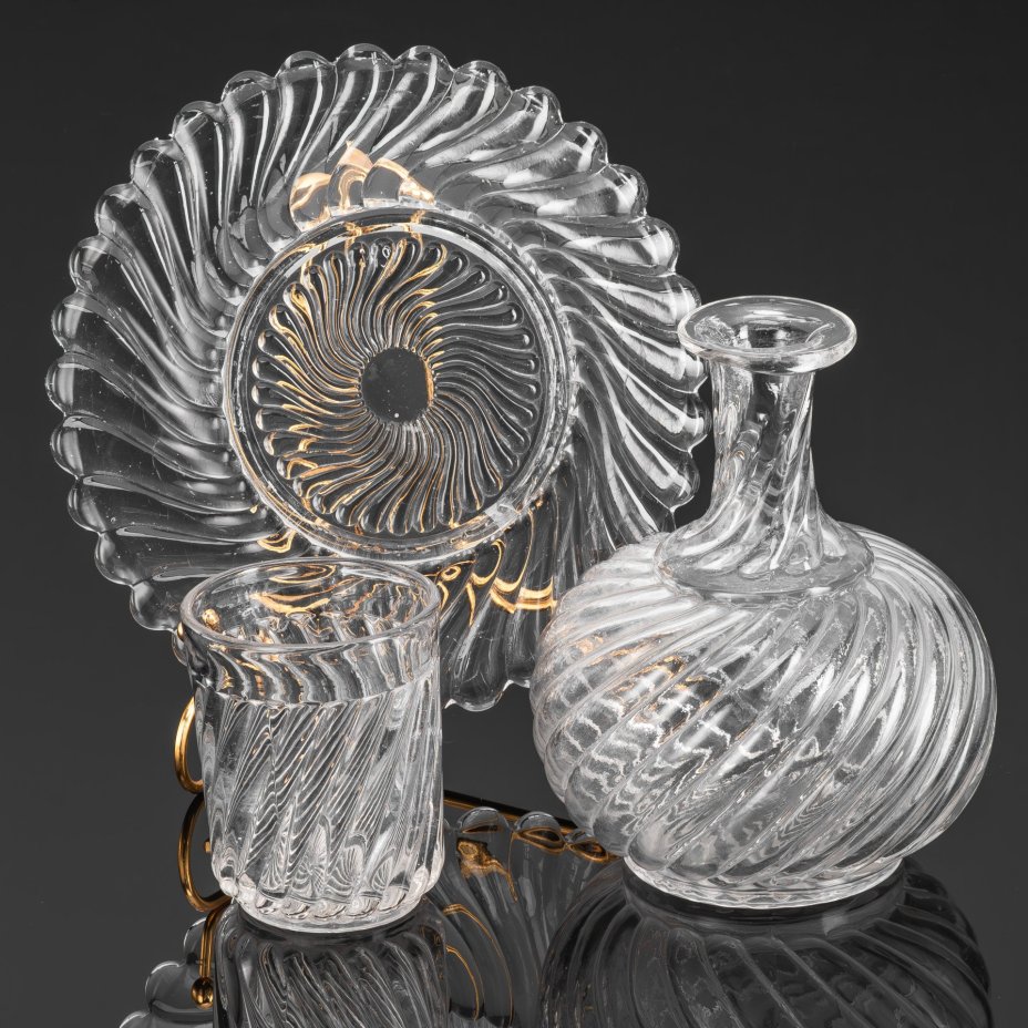 Прибор для воды (графин со стаканом на подносе), "Schmid Verreries", Лотарингия