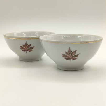 Пара салатников с декором в виде кленовых листьев, фарфор, деколь, золочение, Jome, Czechoslovakia, Чехословакия, 1960-1980 гг.