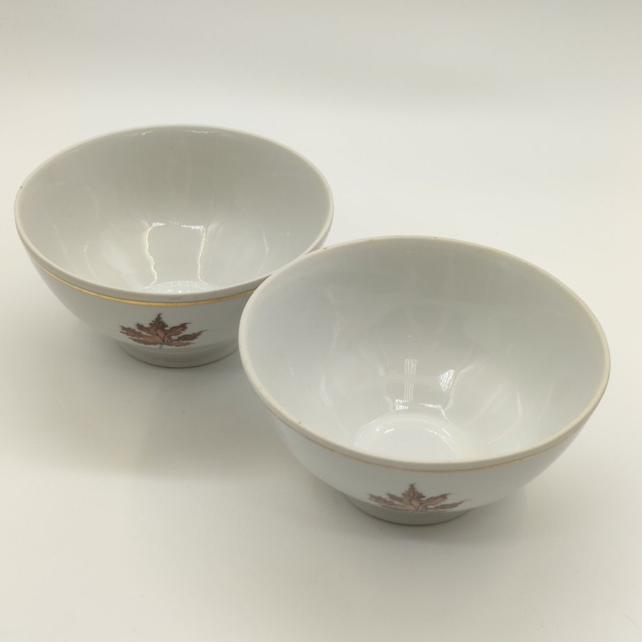 Пара салатников с декором в виде кленовых листьев, фарфор, деколь, золочение, Jome, Czechoslovakia, Чехословакия, 1960-1980 гг.