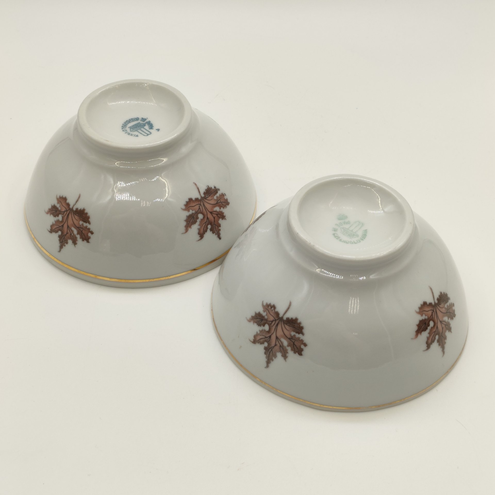 Пара салатников с декором в виде кленовых листьев, фарфор, деколь, золочение, Jome, Czechoslovakia, Чехословакия, 1960-1980 гг.