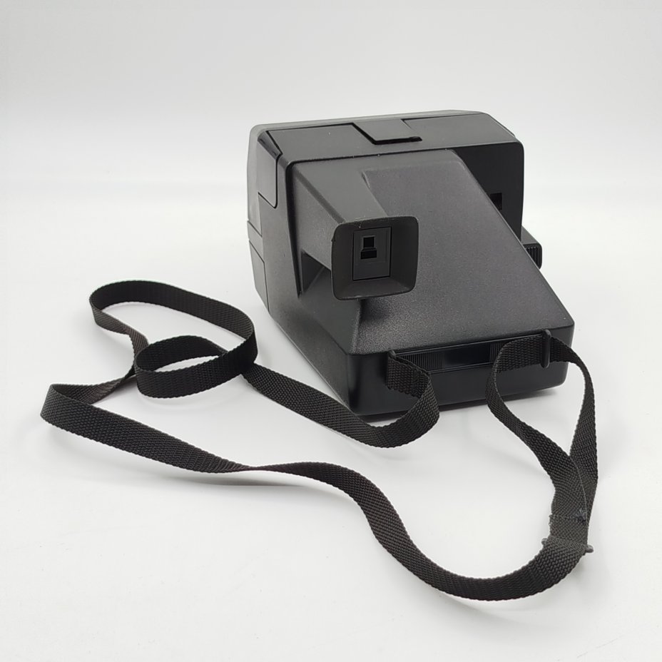 Фотоаппарат "Polaroid 600 Autofocus 660" в кофре