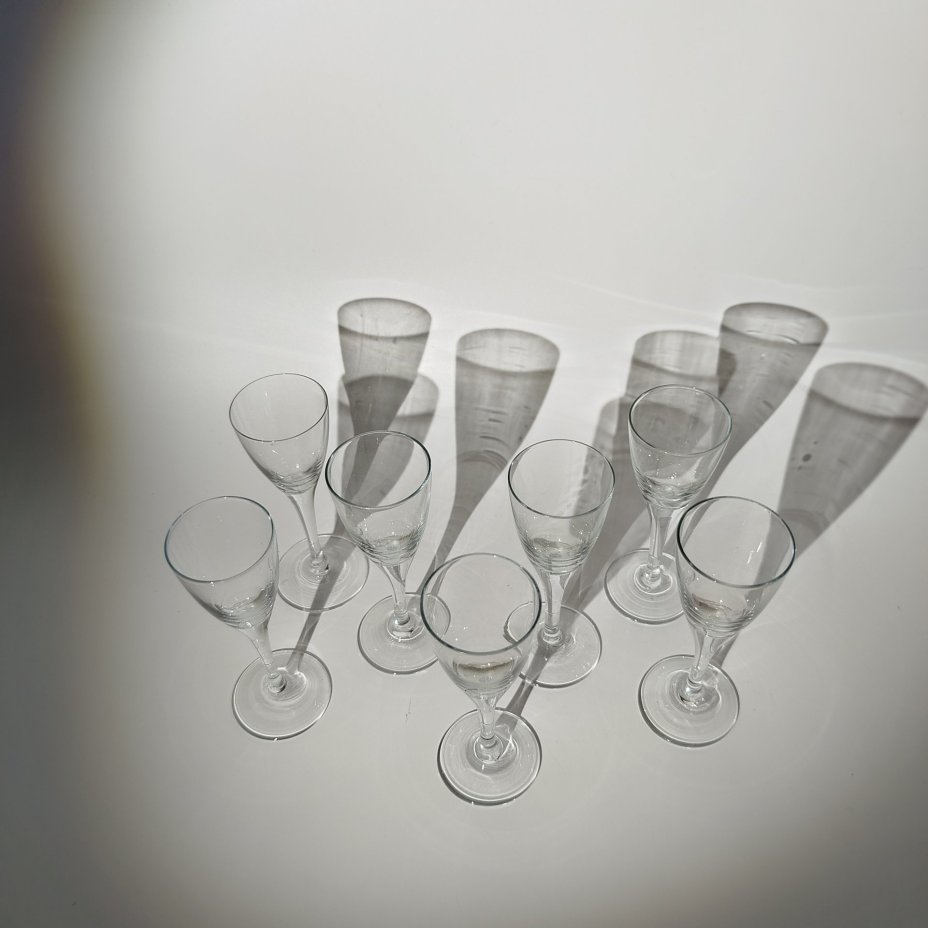 Набор из семи рюмок