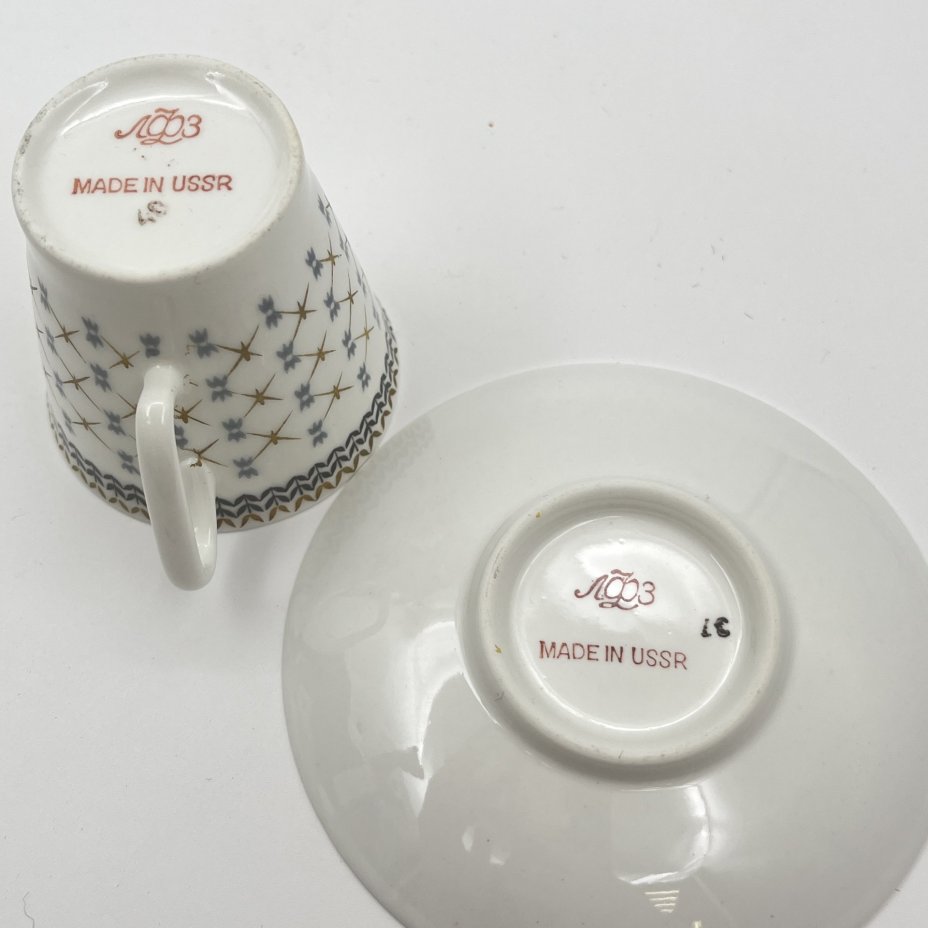 Пара кофейная, фарфор, деколь, золочение, Ленинградский фарфоровый завод (ЛФЗ), СССР, 1970-1990 гг.