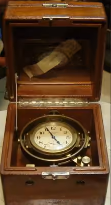 Часы палубные "Waltham"