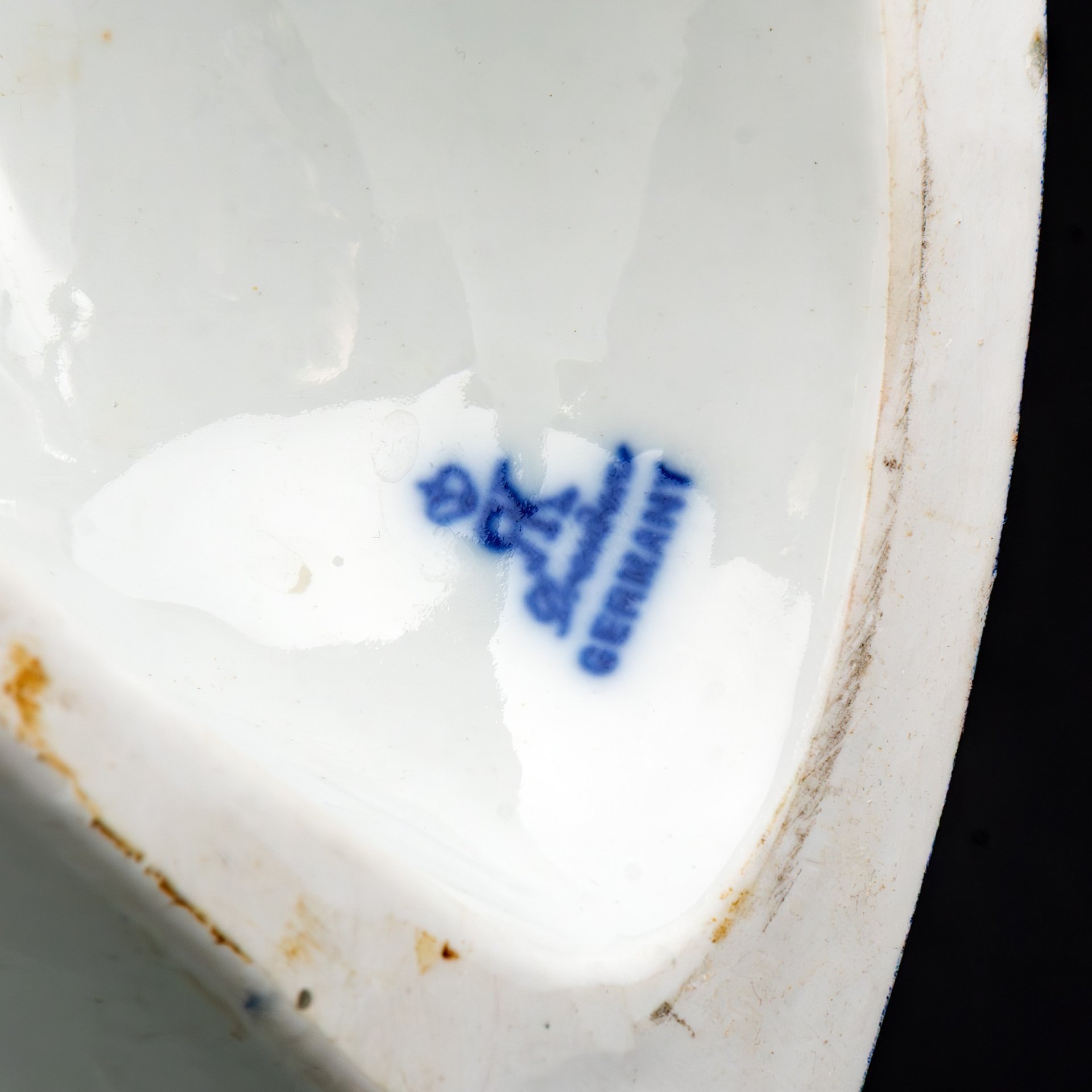 Статуэтка "Музыкальный вечер" (Галантная сцена), фарфор, кружевной фарфор, роспись, золочение, Richard Klemm, Dresden, Германия, 1960-1990 гг.