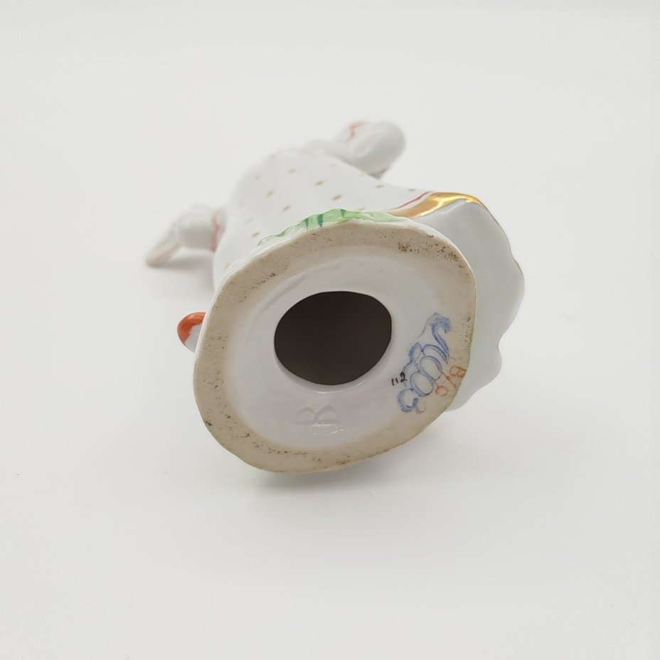 Статуэтка "Юная плясунья", автор  Г.С. Столбова