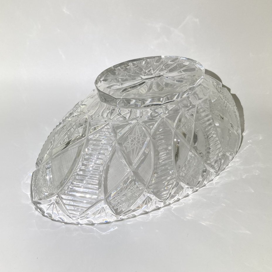 Фруктовница с рельефным декором, хрусталь, алмазная грань, СССР, 1970-1990 гг.