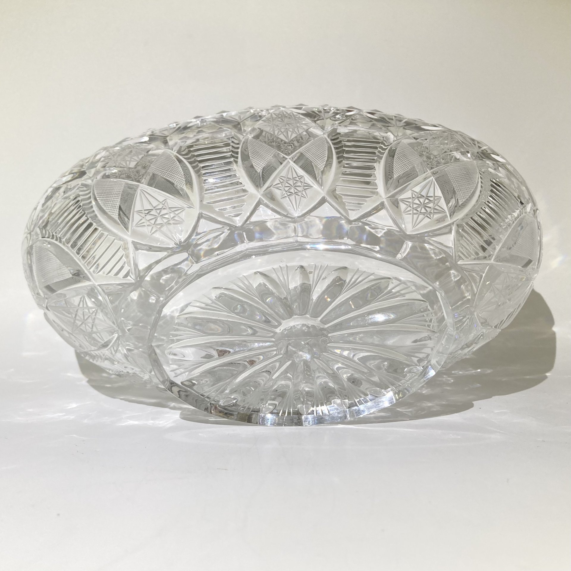 Фруктовница с рельефным декором, хрусталь, алмазная грань, СССР, 1970-1990 гг.