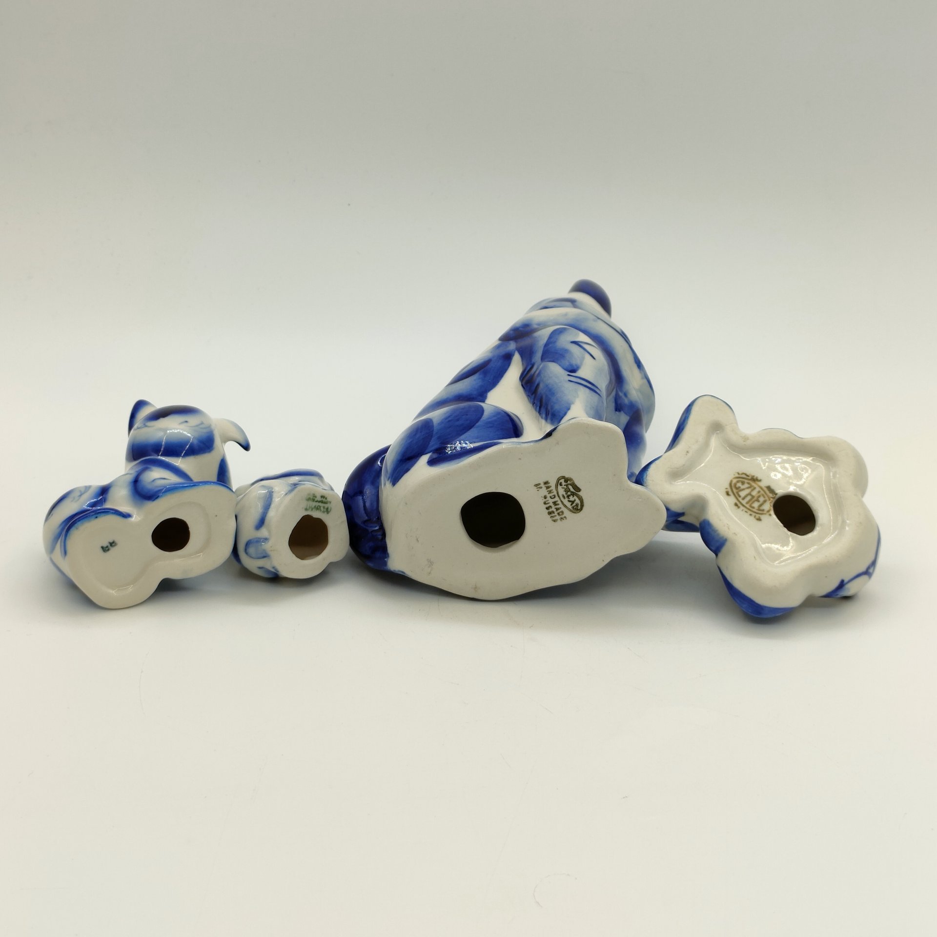 Набор из 4-х статуэток "Собаки", Гжель, фарфор, роспись, Россия, 1990-2015 гг.