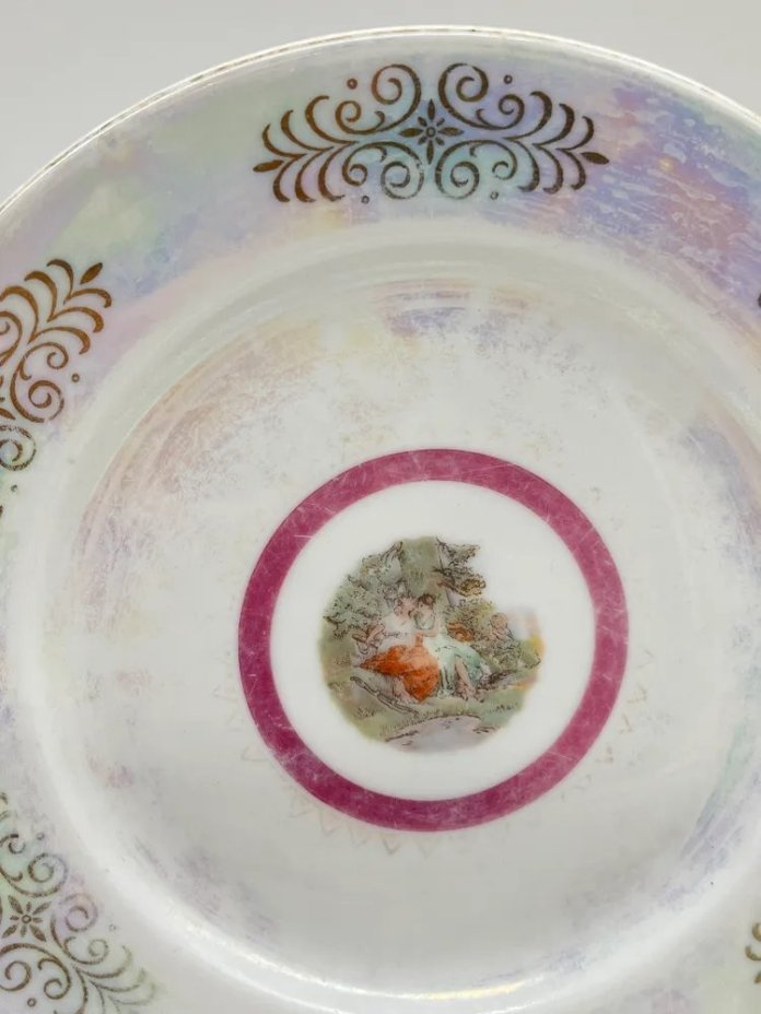 Набор из чашки и десертной тарелки с изображением античной сценки, фарфор, люстр, золочение, деколь, Graf Von Henneberg Porzellan, 1777 Jlmenau, Германия, 1950-1980 гг.