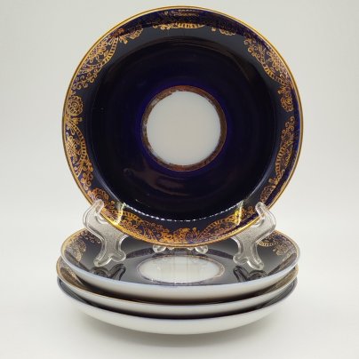 Набор из 4-х блюдец орнаментированных по борту, фарфор, крытье кобальтом, золочение, Ленинградский фарфоровый завод (ЛФЗ), СССР, 1970-1991 гг.