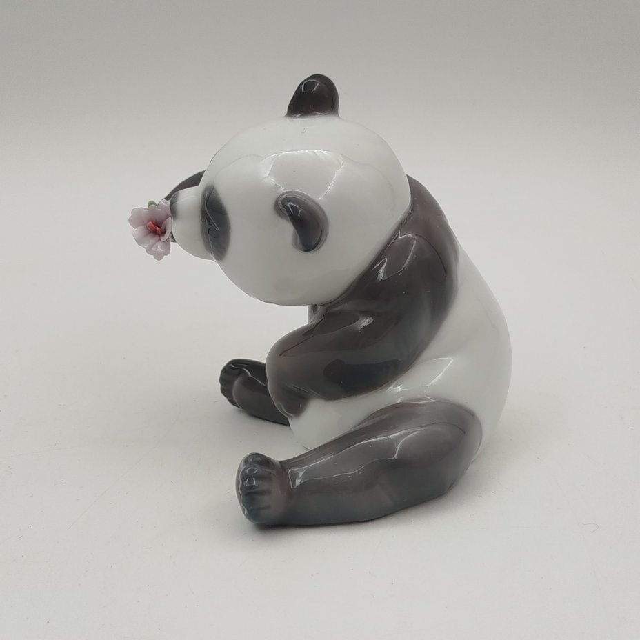 Статуэтка «Счастливая панда», фарфор, роспись, Lladro, Испания, 2007 г.