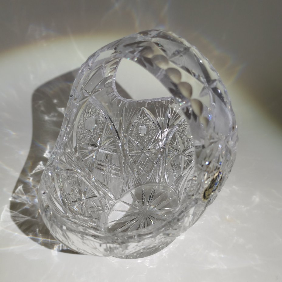 Ваза в форме корзины, хрусталь, алмазная грань, Bohemia Crystal (Bohemia Glass), Чехословакия, 1970-1991 гг.