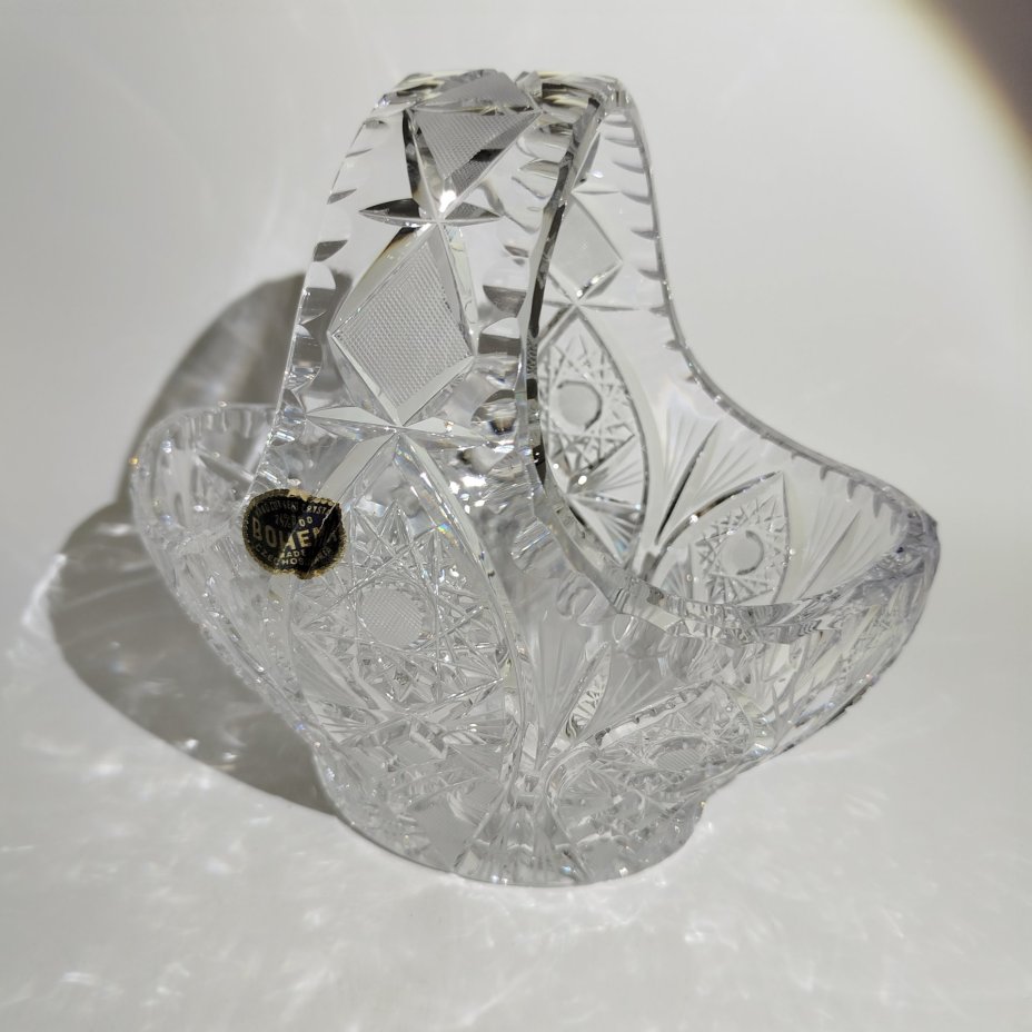 Ваза в форме корзины, хрусталь, алмазная грань, Bohemia Crystal (Bohemia Glass), Чехословакия, 1970-1991 гг., Bohemia Crystal (Bohemia Glass)
