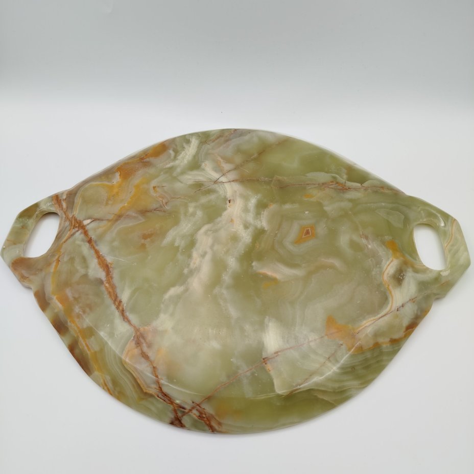 Поднос кофейный круглой формы зеленовато-коричневого цвета, оникс, резьба