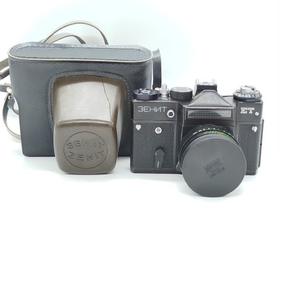 Фотоаппарат "Зенит-ЕТ" c объективом "Гелиос-44-2" в оригинальном кофре, Белорусское оптико-механическое объединение (БелОМО)