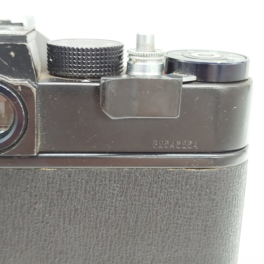 Фотоаппарат "Зенит-ЕТ" c объективом "Гелиос-44-2" в оригинальном кофре, Белорусское оптико-механическое объединение (БелОМО)