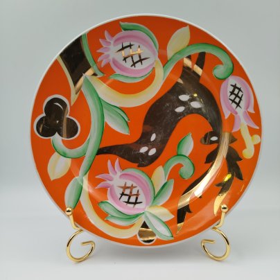 Тарелка "Золотой олень", автор росписи П.В. Леонов, фарфор, крытье, роспись, золочение, Дулевский фарфоровый завод (Дулёво), СССР, 1952-1964 гг.