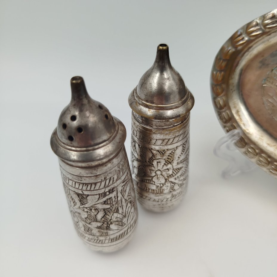 Набор для специй (солонка, перечница, поднос) в этническом стиле