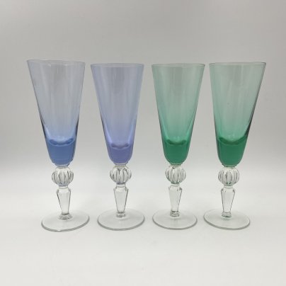 Набор бокалов для шампанского различных оттенков "Суздаль" на 4 персоны, автор В. С. Муратов