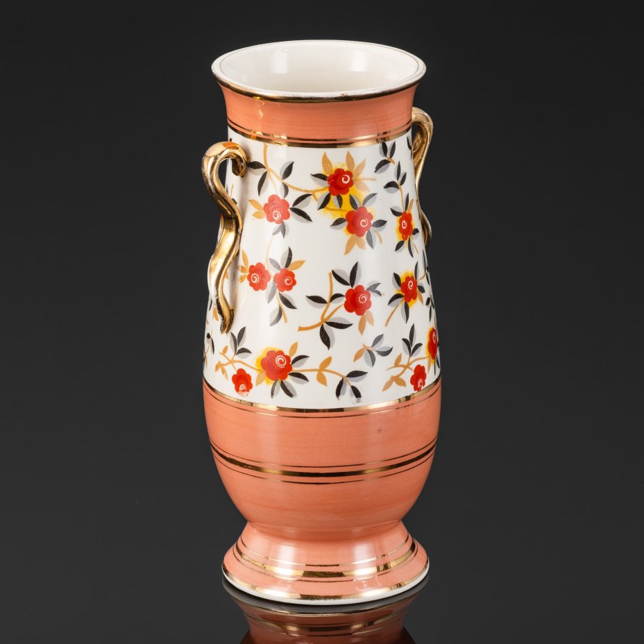 Ваза розового отенка с цветочным декором, дизайнер Раймонд Шевалье (Raymond Chevalier), керамика, крытье, золочение, деколь, Boch Freres Keramis, Бельгия, 1940-1950 гг.