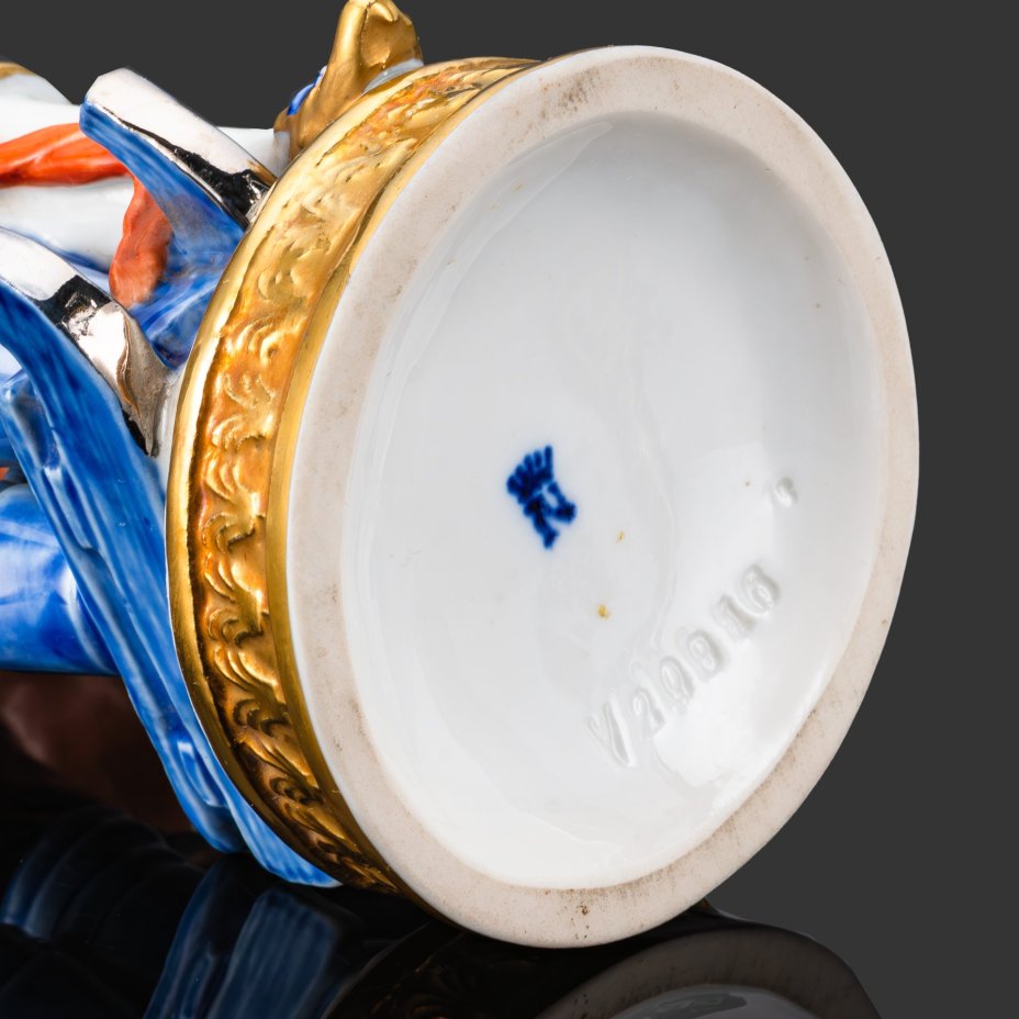 Статуэтка "Водовоз" ("За водой"),  Sandizell Hoffner & Cо