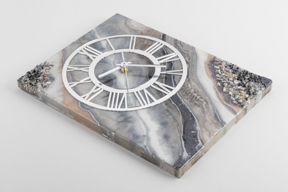 Часы настенные "Не 50 оттенков серого", авторская ручная работа в технике Resin Art