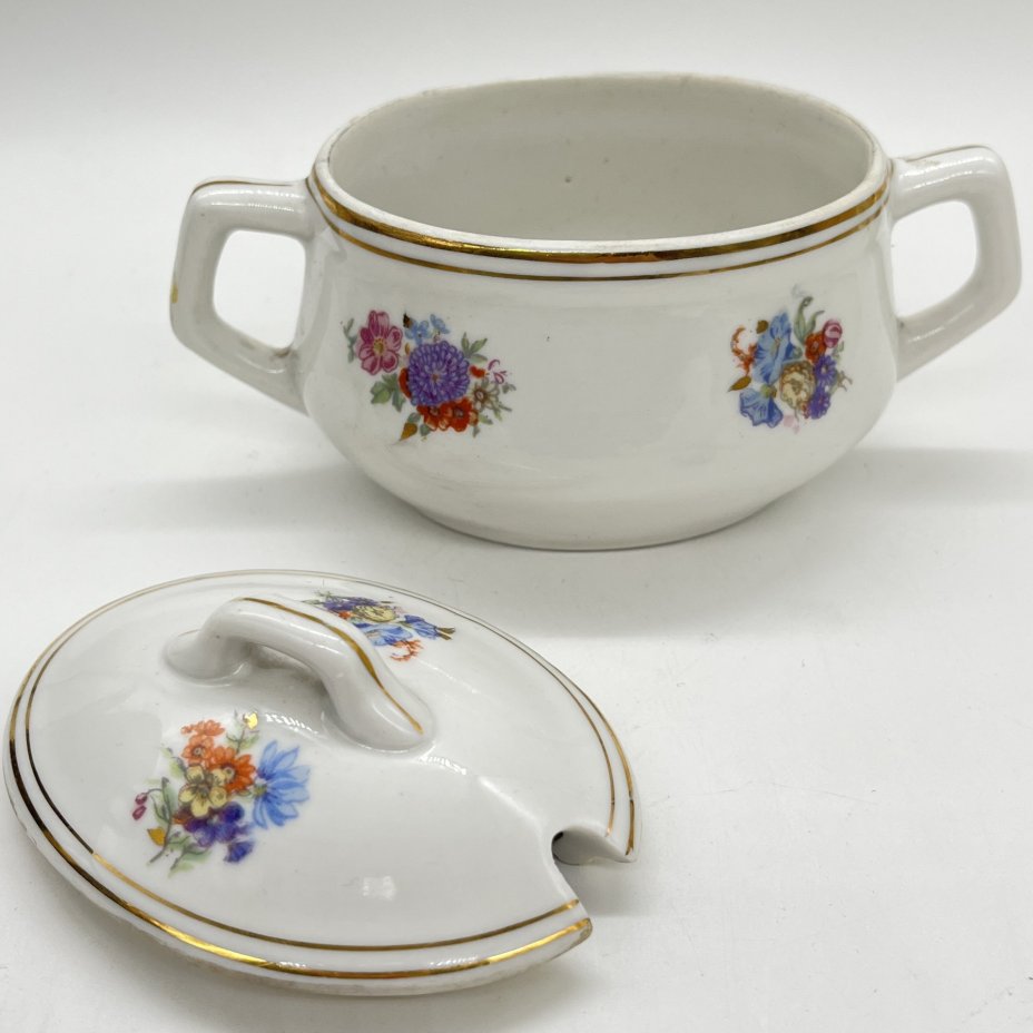 Горчичница (соусник) с цветочным декором, фарфор, деколь, золочение, Дулевский фарфоровый завод (Дулёво), СССР, 1954 г., Дулевский фарфоровый завод (Дулёво)