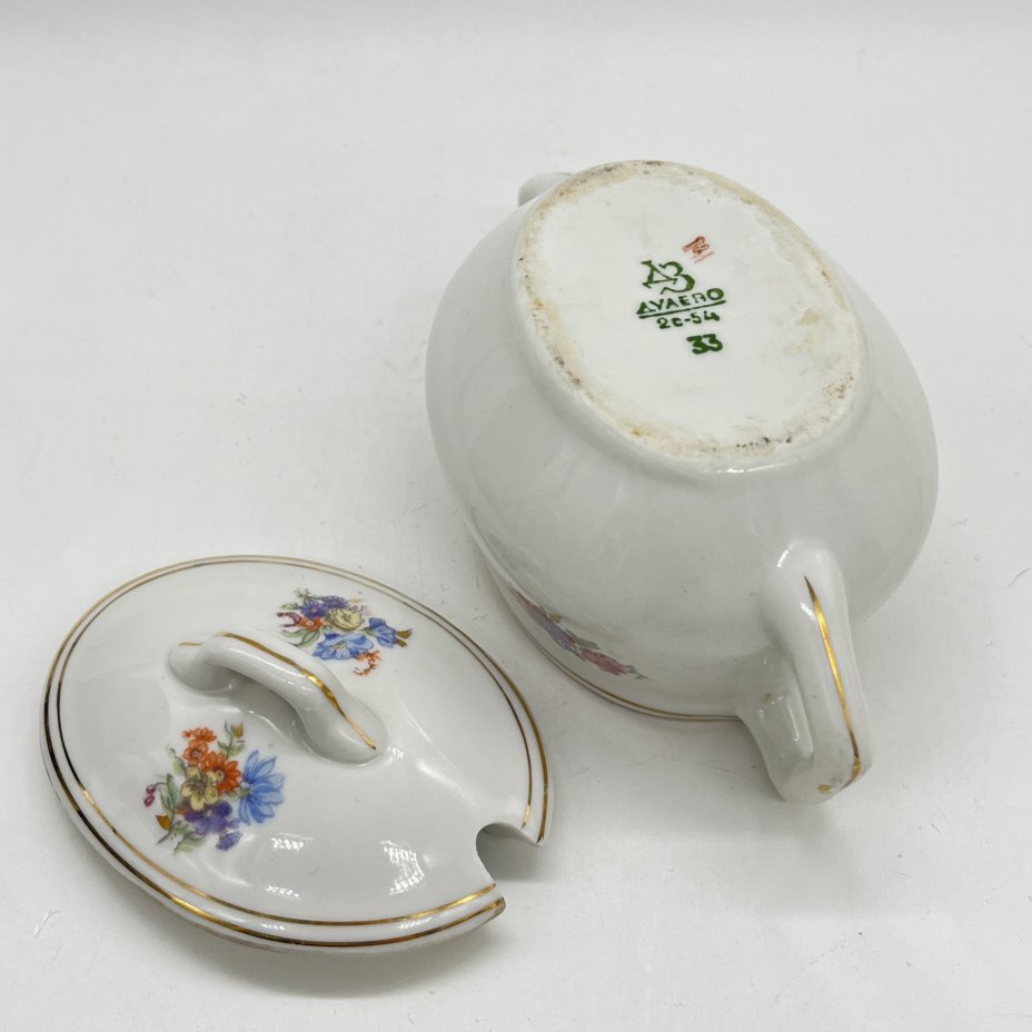Горчичница (соусник) с цветочным декором, фарфор, деколь, золочение, Дулевский фарфоровый завод (Дулёво), СССР, 1954 г., Дулевский фарфоровый завод (Дулёво)