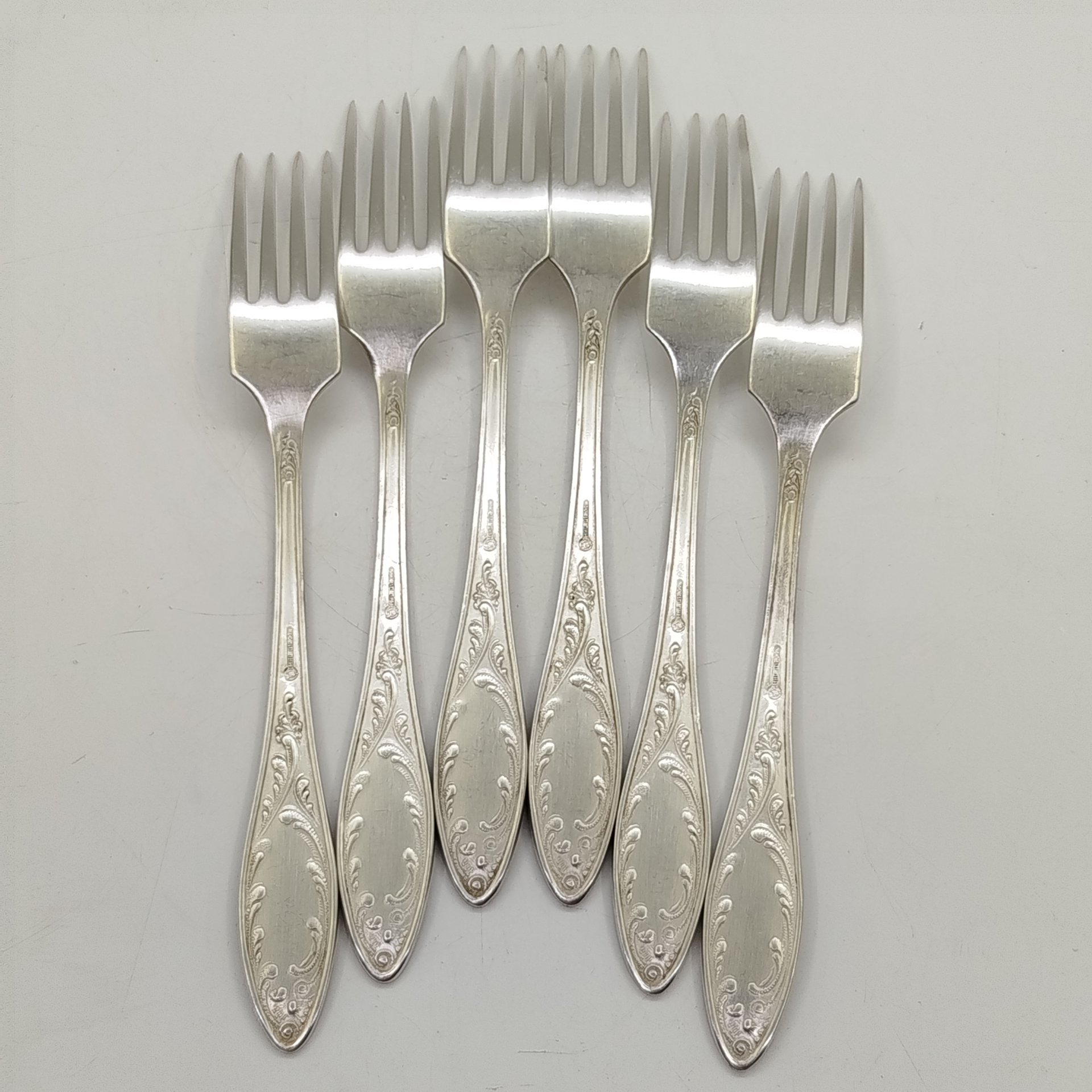 Набор столовых вилок на 6 персон "Пламя", мНЦ (медь-никель-цинк), Кольчугинский завод цветных металлов, СССР, 1960-1990 гг.