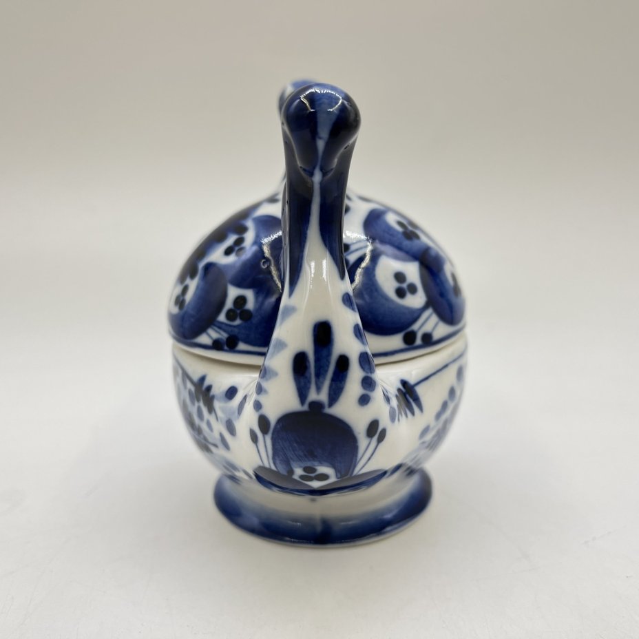 Сахарница (икорница) "Рыба", фарфор, роспись, Объединение «Гжель», СССР, 1991-2010 гг.