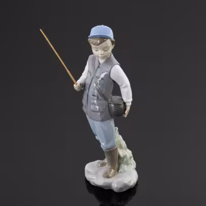 Статуэтка "Мой первый улов" (Рыбак), фарфор, роспись, NAO Porcelain, Испания, 2000-2015 гг., NAO Porcelain
