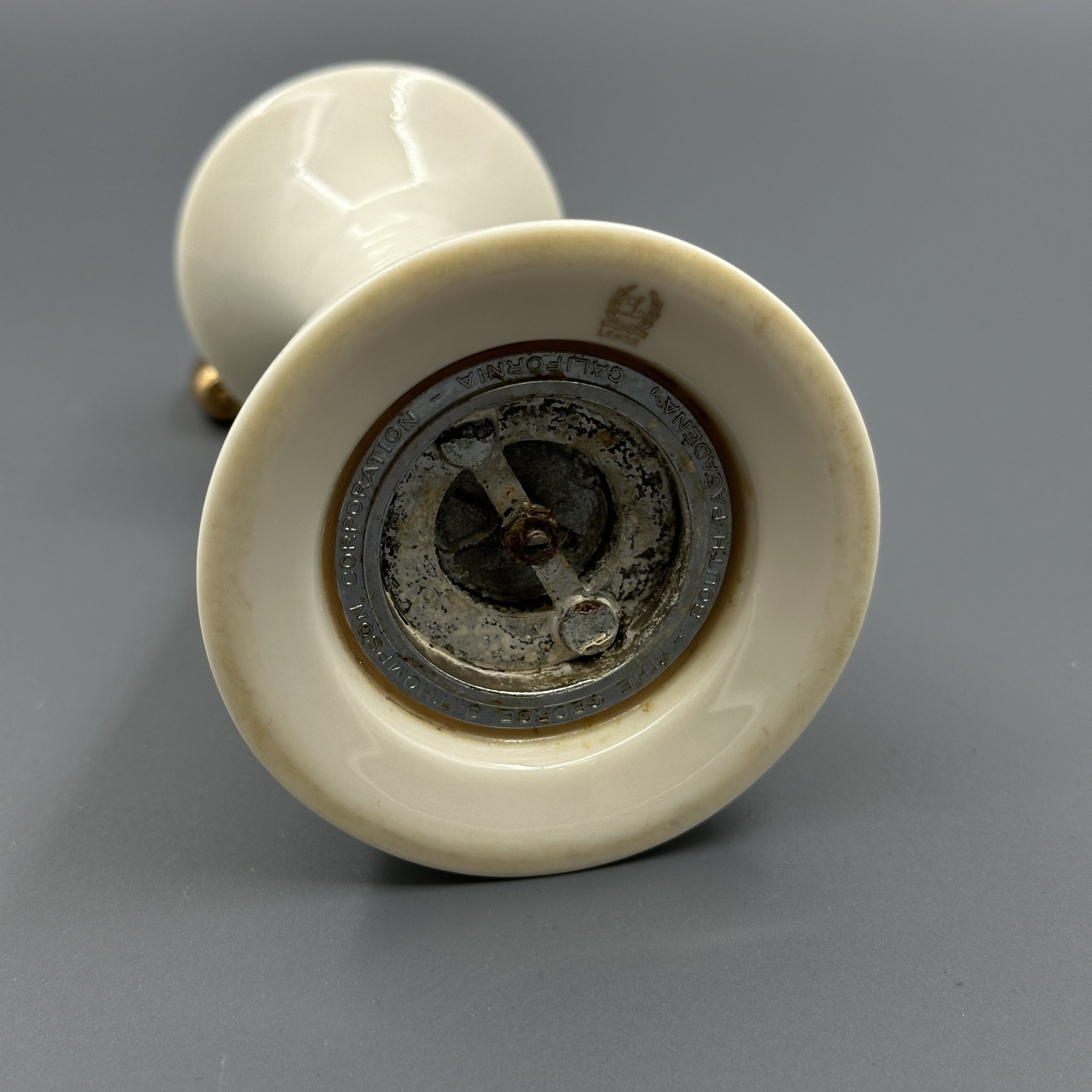 Мельница для специй с изображением розы, Lenox