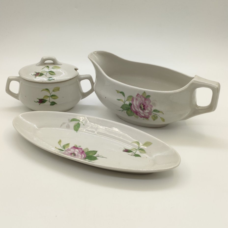 Набор из 3-х предметов с цветочным декором (сахарница, соусник, селёдочница), фарфор, деколь, Дулевский фарфоровый завод (Дулёво), СССР, 1960 г.
