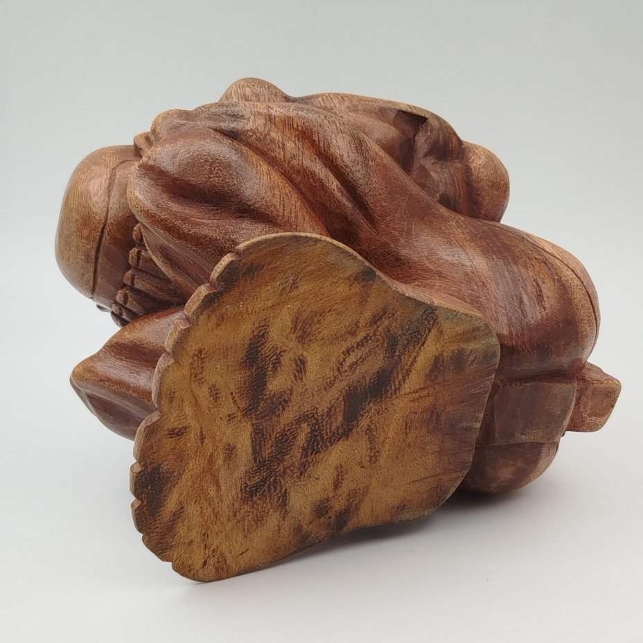 Статуэтка "Плачущий монах"